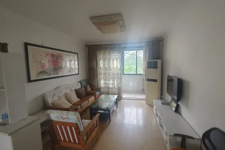 江南春城 2室2厅1卫 58万 性价比高,南北通透,家电齐全