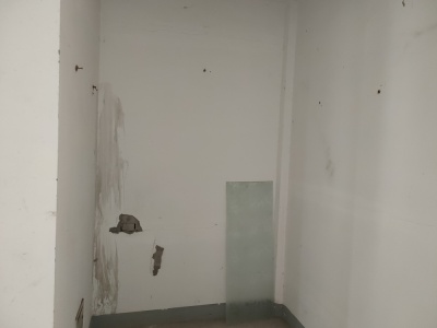 龙湖新城一期C区1房1厅1卫南毛坯真实好房