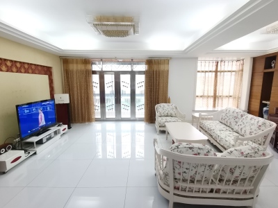 东湖碧水湾(别墅)