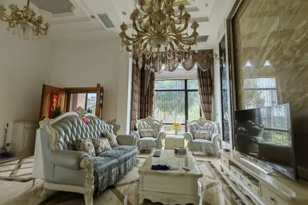 太阳岛花园联排别墅南北精装真实好房