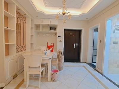 华仑港湾 2室2厅1卫 2,650元/月 三证齐全,满两年,采光充足