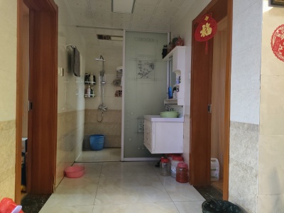 银湖·波尔卡国际花园南区