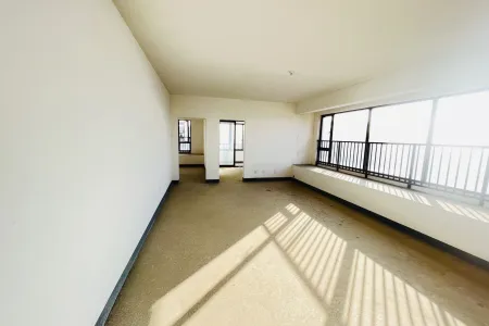 伟星金悦府 4室2厅2卫 130万 南北通透,采光充足