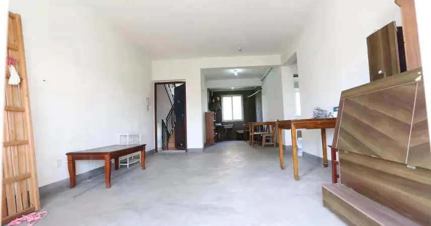 凤凰城南岛白桦轩