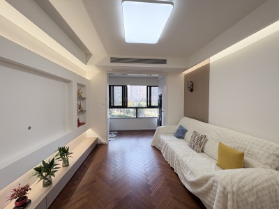 深业华府春天里