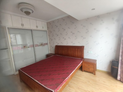 香江比华利山庄