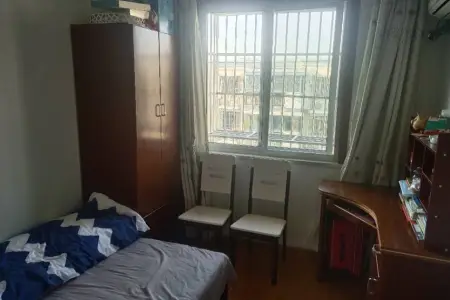 银湖·波尔卡国际花园南区 2室1厅1卫 35万元 南北通透