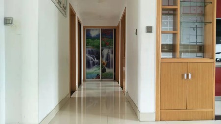 万春新苑和苑 3室2厅1卫 33万 南北通透