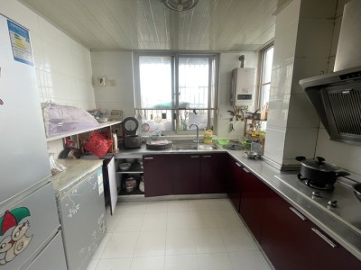 银湖·波尔卡国际花园