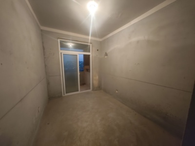 润合家园 2室2厅1卫 35万 业主急售,VR房,小区中间双阳台