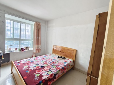 龙湖新城一期C区