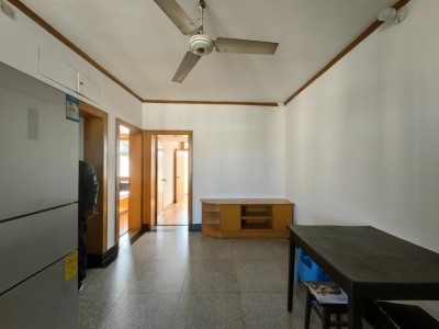 大营新村 2室1厅1卫 800元/月 南北通透,性价比高,学区房,好景观,家电齐全