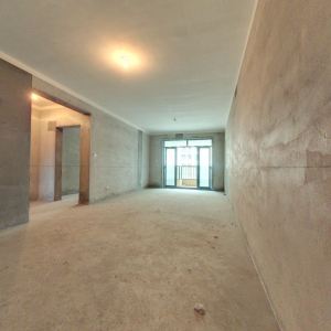 柏庄香府3室2厅1卫南北毛坯真实好房