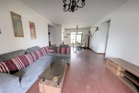 伟星金域蓝湾A区 3室2厅2卫 2,800.0元/月 南北通透,采光充足