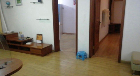 红旗园 3室2厅1卫 85.0万 南北通透,学区房,采光充足