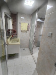 香江比华利山庄