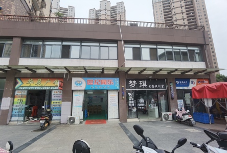 东方龙城雅乐苑南区临街门面北精装真实好房