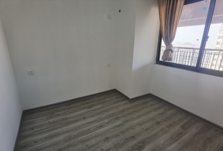 深业华府春天里