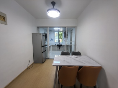 凤凰城北岛水晶居