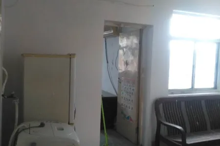 中江新村西区 2室2厅1卫 1,500元/月 南北通透,满两年,房产证在手里