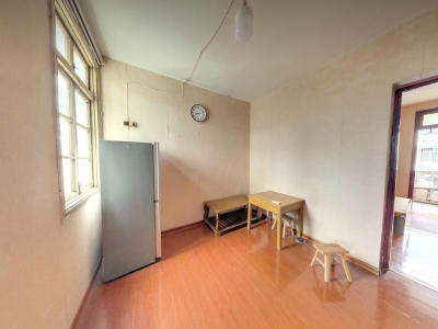 利民四村 1室1厅1卫 900元/月 南北通透