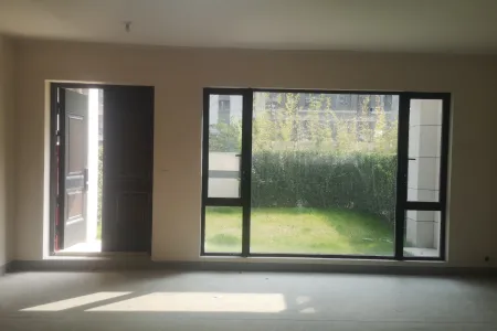 伟星政务壹号 4室2厅2卫 279万元 业主急售