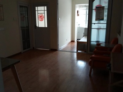 官山翰林 2室1厅1卫 95万 三证齐全