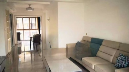 荣盛华府 3室2厅1卫 3,000元/月 南北通透,地铁房,采光充足