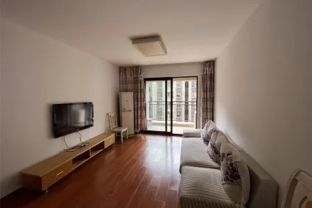 皖江壹号院 3室2厅2卫 680元/月 南北通透,采光充足,满五唯一