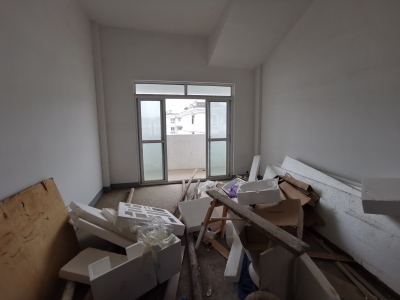 三华新城B区3房2厅1卫南毛坯真实好房
