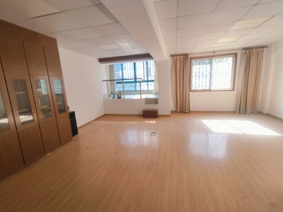 江南御花园一村