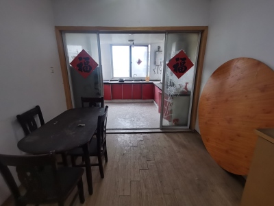 银湖·波尔卡国际花园