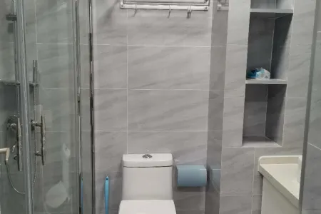 柏庄观邸财富广场 1室1厅1卫 1,350元/月 采光充足,商住两用