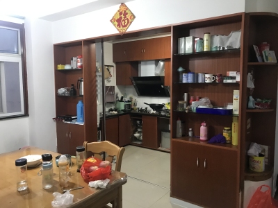 龙湖商贸城
