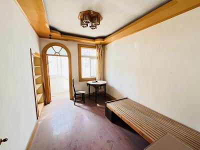 三山里小区 2室1厅1卫 1,500元/月 业主急售,学区房