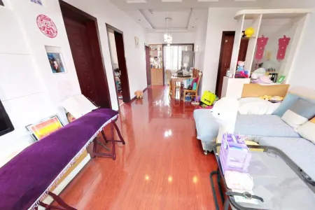 弋江嘉园二期月恒园 2室2厅1卫 45万 赠送面积