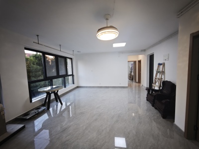 信达外滩府三房南毛坯真实好房