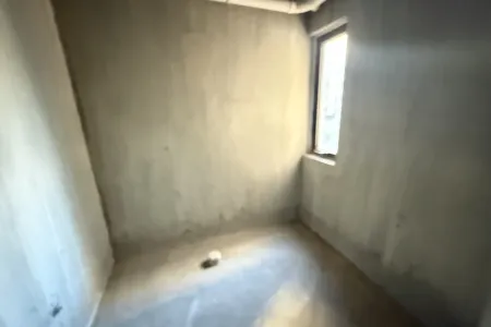 高速御府 4室2厅2卫 136万 南北通透,业主急售,性价比高