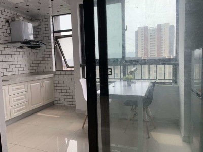 绿地新里海顿公馆