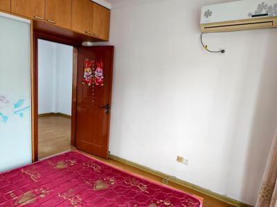 水岸星城西区 2室2厅1卫 900元/月 性价比高,学区房,好景观