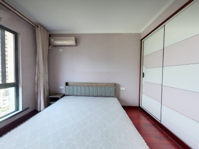 东方龙城采薇苑