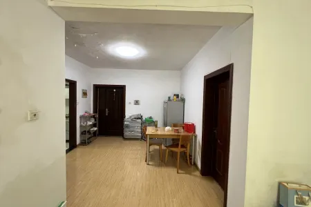 奥韵康城 2室2厅1卫 1,700元/月 采光充足