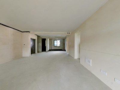 拓基鼎元府 3室2厅2卫 1,500元/月 好景观