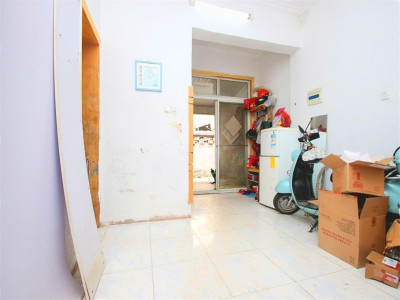 杨子新村 2室2厅1卫 1,400元/月 南北通透,采光充足,三证齐全