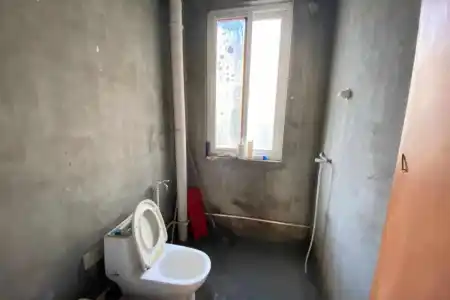 龙山新苑三房南毛坯真实好房