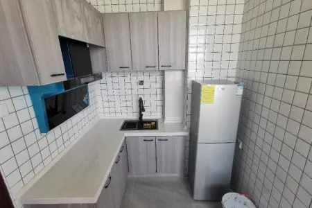 中建大厦1房1厅1卫南毛坯真实好房