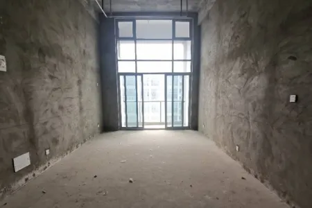 中建大厦 1房1厅1卫 2,700元/月 南北通透