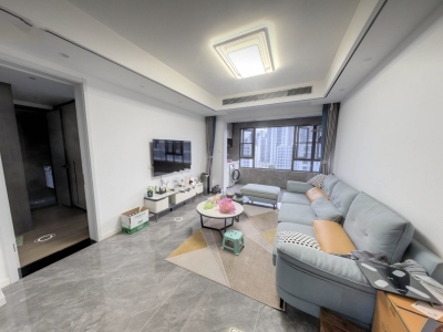 融创公元2020 3室2厅2卫 168万 业主急售