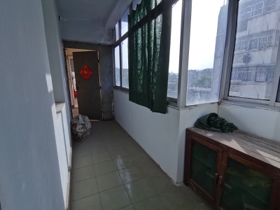健康路32号小区