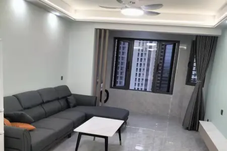 铂悦滨江 2房2厅1卫 2,800元/月 家电齐全